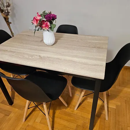 Lejlighed Cosy In The Heart Of The *